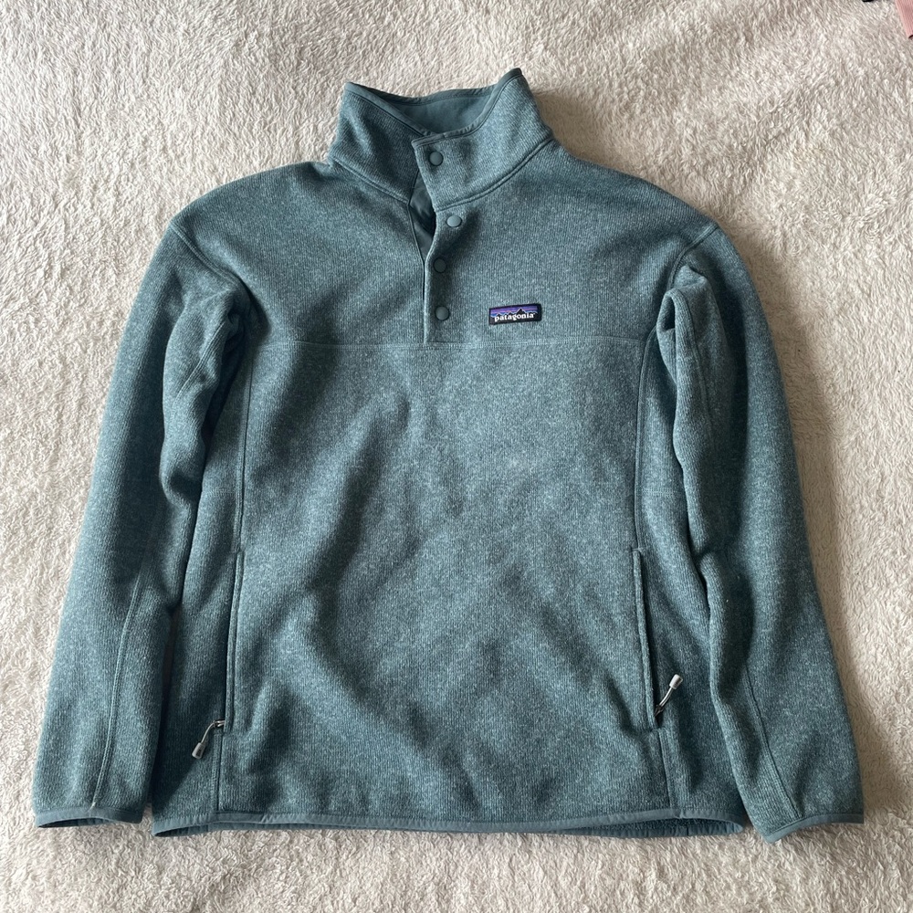 Patagonia teal/green half button up sweatshirt size medium